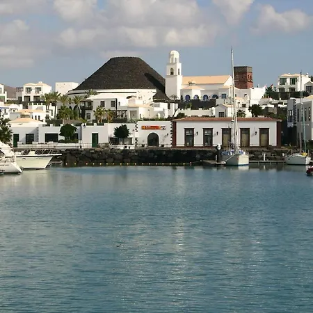 Pechi Bianca Dos - 2 Bedroom Bungalow - Great Value - Private Pool Playa Blanca (Lanzarote)